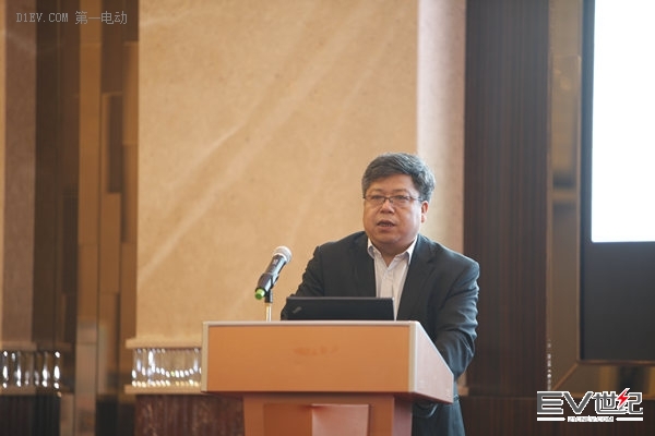 中国汽车技术研究中心副主任吴志新