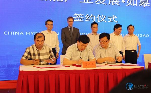 pangqingnian_副本.jpg