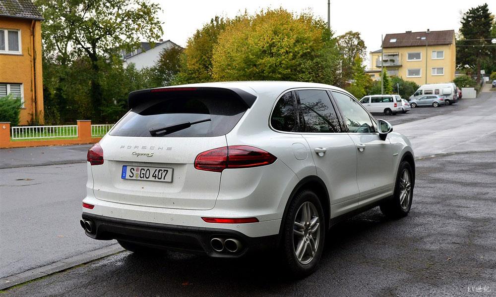 2015款 Cayenne S E-Hybrid 3.0T