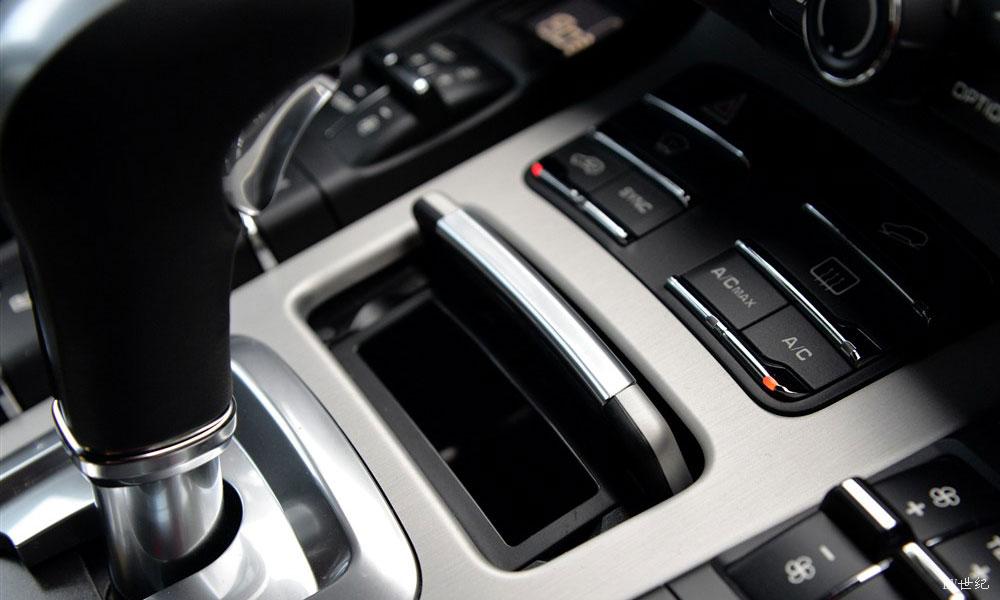 2015款 Cayenne S E-Hybrid 3.0T