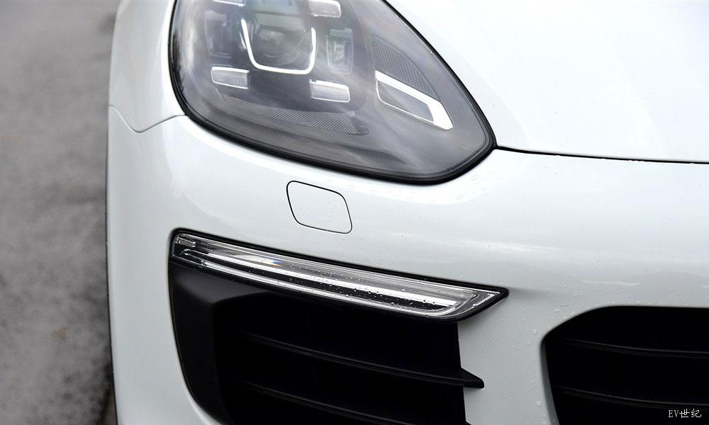 2015款 Cayenne S E-Hybrid 3.0T