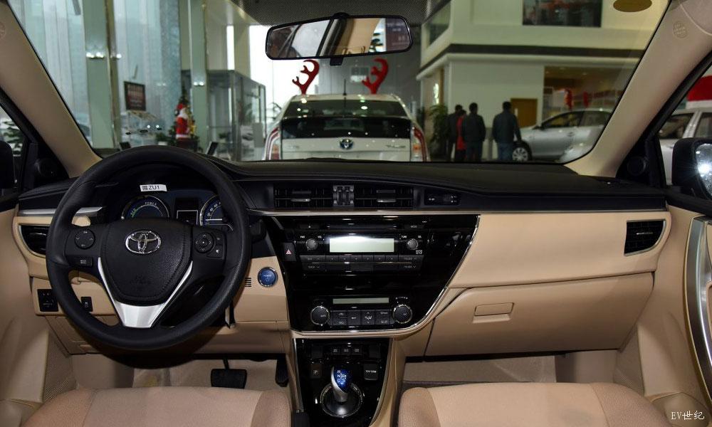 2016款 1.8L CVT先锋版