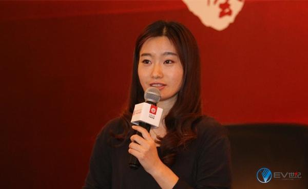dingruoqian_副本.jpg