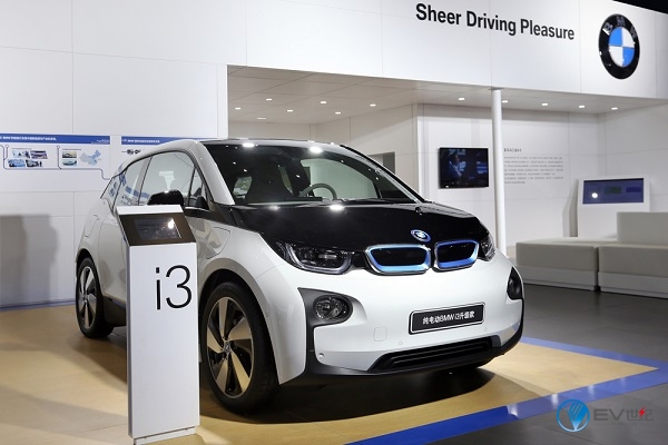 02. 全新BMW i3升级款增程型.jpg