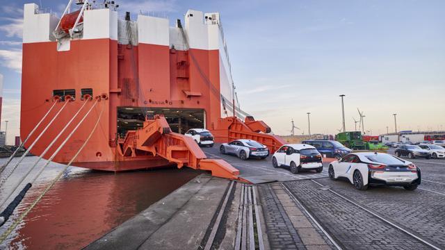 3年销售10万辆电动车 宝马将注意力转向无人驾驶