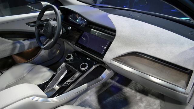 捷豹推纯电动版SUV I-PACE 采用四驱布局
