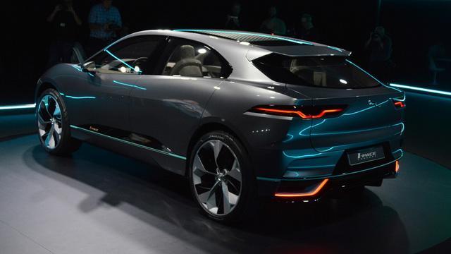 捷豹推纯电动版SUV I-PACE 采用四驱布局