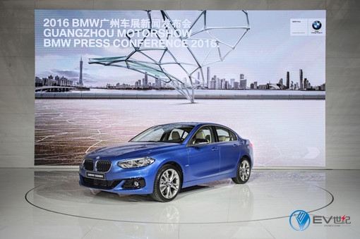 05.全新BMW 1系运动轿车_副本.jpg