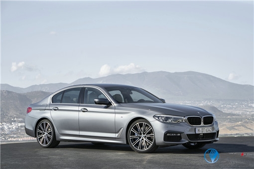01.全新BMW 5系_副本.jpg