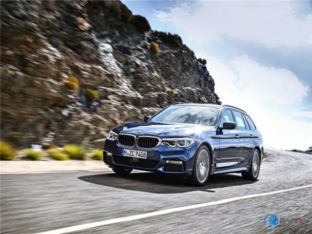01.全新BMW 5系旅行轿车_副本.jpg