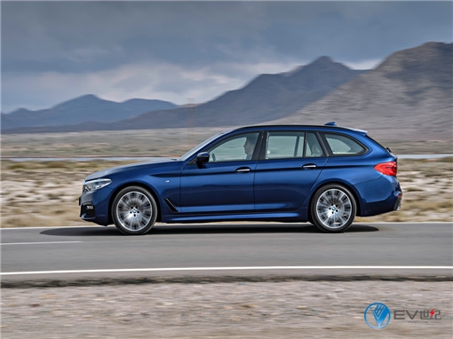 02.全新BMW 5系旅行轿车.jpg