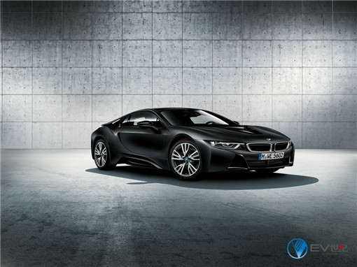 05.新BMW i8质子磨砂黑限量版.jpg