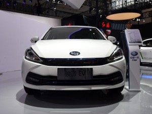 天津一汽 骏派A70 2016款 EV