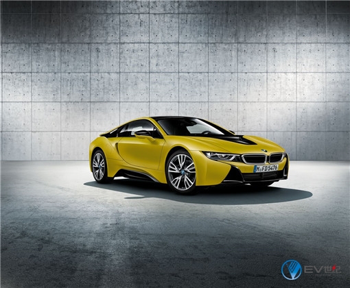 03.BMW i8质子磨砂黄限量版_副本.jpg