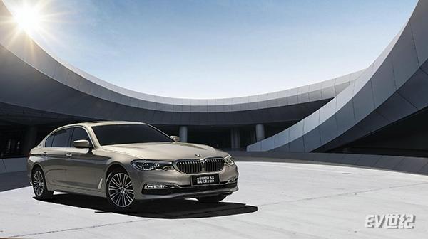 01.全新BMW 5系插电式<a href=