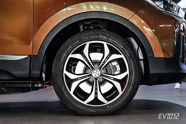 1024x0_0_autohomecar__wKgH2loPwECAdUaAAAZKAaUK9A0743.jpg