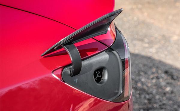 model3-6_副本.jpg