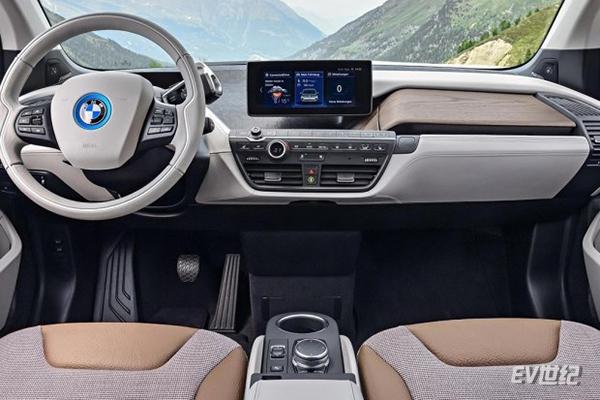 d_autohomecar__wKjBw1mk1MeAe-8UAANUKcoawrA592.jpg