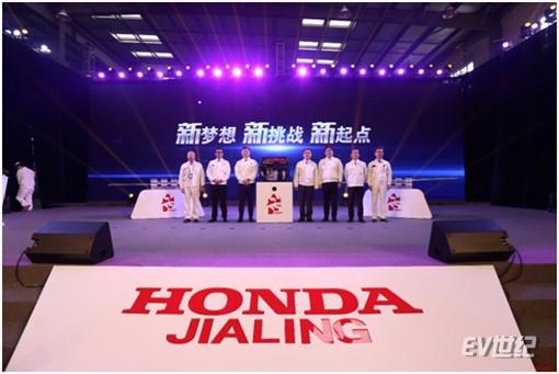 1516677762(1)_副本1.jpg