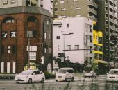 彭博：市场对纯电动汽车还处观望阶段 混合动力车型已稳居上风