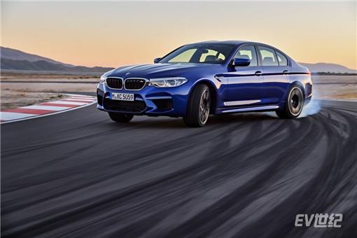 02. 全新BMW M5_副本.jpg
