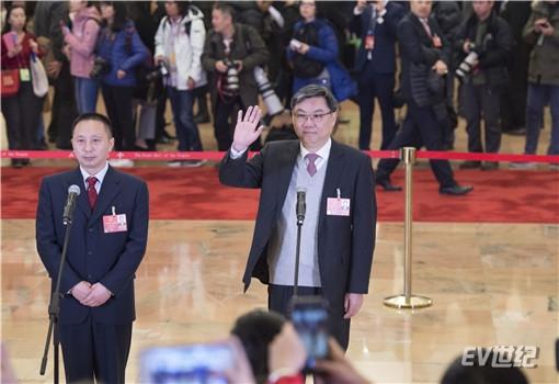 上汽陈虹董通道采访 (2).jpg