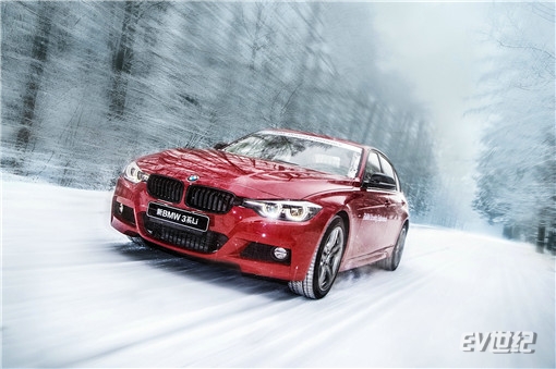 03. 新BMW 3系悦驾冰雪活动_副本.jpg