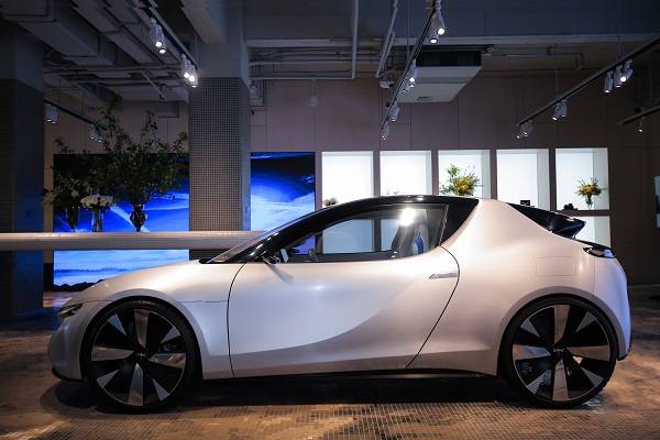 4. 前途K20 Concept概念车将在北京车展首秀.jpg