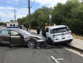 特斯拉再出车祸撞上警车 马斯克曾称其最安全汽车