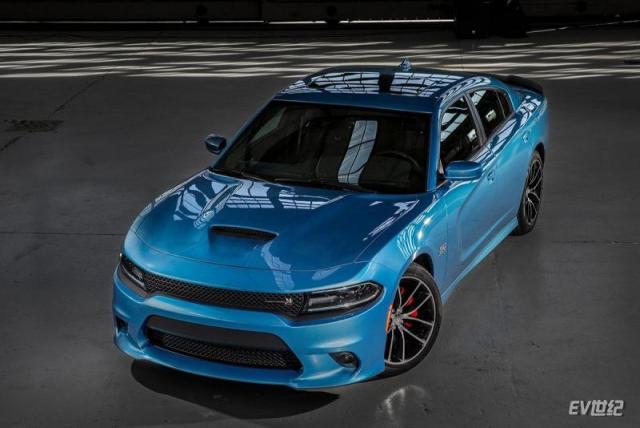 Dodge-Charger-2015-1280-06.jpg