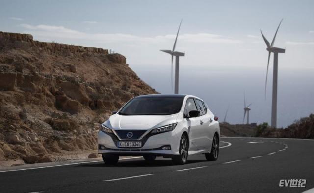 426220839_New-Nissan-LEAF.jpg