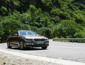 视频｜【EV驾道】优雅与力量的完美融合：评测BMW 530Le