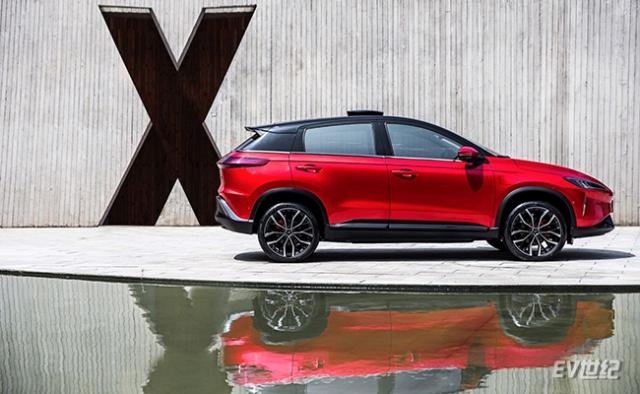 1、探秘AI Car 设计之变 小鹏G3.jpg