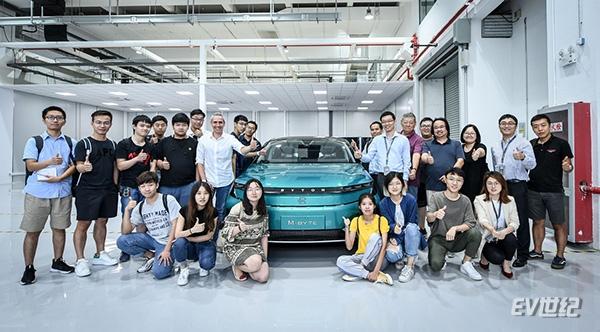 “拜腾创想家计划”启动-1.jpg