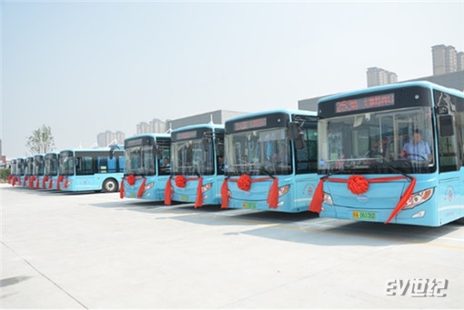 1535530708(1)_副本.jpg
