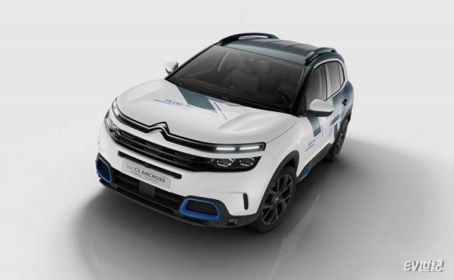 c5-aircross-hybrid-concept.jpg