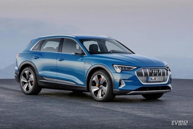 o8Xp7audi-e-tron.jpg