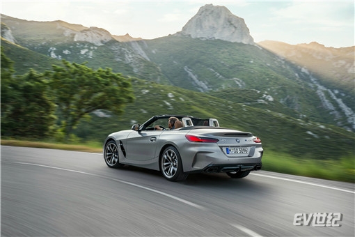 11. 全新BMW Z4_副本.jpg