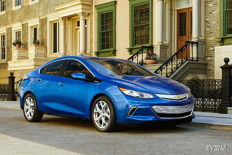 Chevrolet-Volt-2016-1600-02.jpg