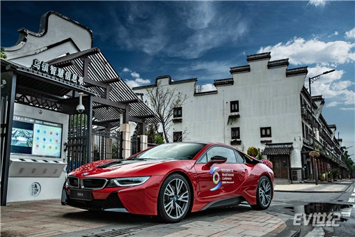 04. 第五届世界互联网大会宝马新能源车队-BMW i8_副本.jpg