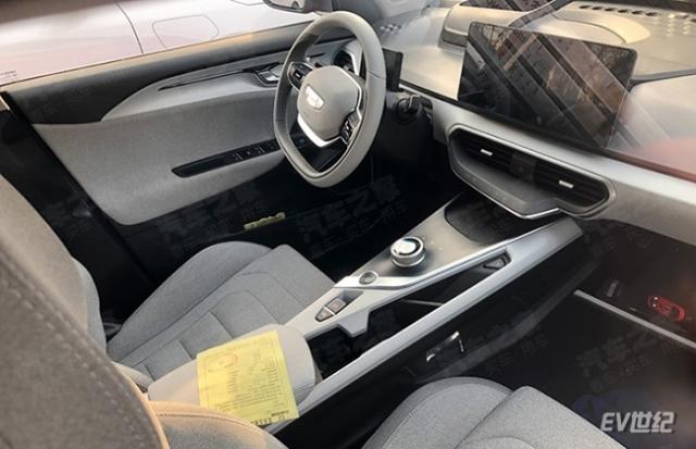 744x0_m910_autohomecar__ChsEkVxqDUqAM_ZrAARUYpTGoro276.jpg
