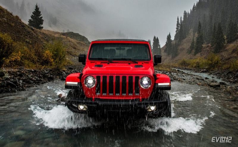 Jeep-Wrangler-2018-1600-55.jpg