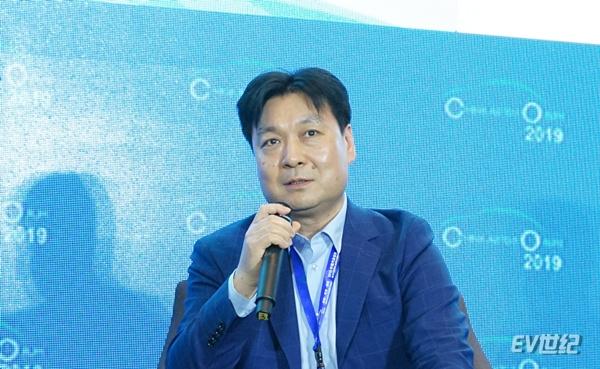 liuxiaomin_20190418175317_副本.jpg