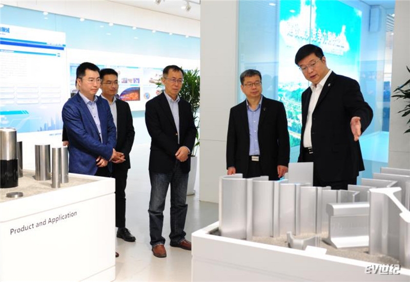 2-河钢将与博郡汽车进一步深化合作，实现产业链的协同互补.jpg
