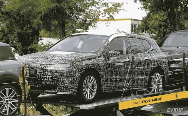 bmw-inext-spy-photo-(2).gif