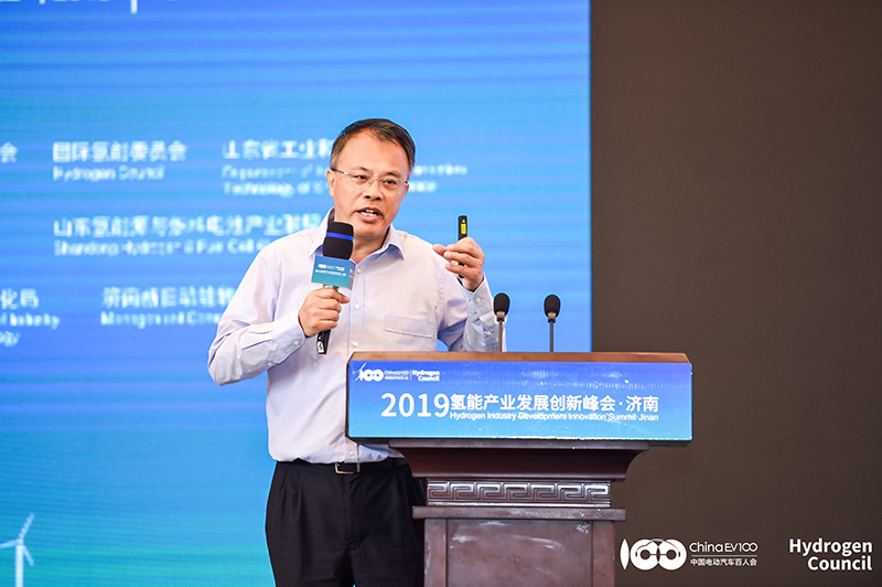 余卓平.jpg