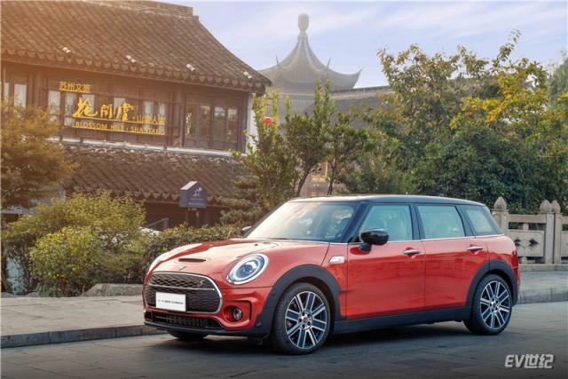 06.新一季MINI CLUBMAN_副本.jpg