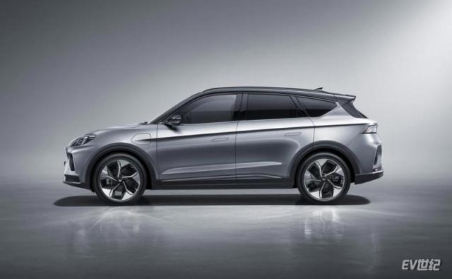 1024x0_1_q95_autohomecar__ChwFjl6flKWAbsXWAARCOLV39YU631.jpg