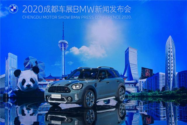 07.新一季MINI COUNTRYMAN COOPER S尤加利青.jpg