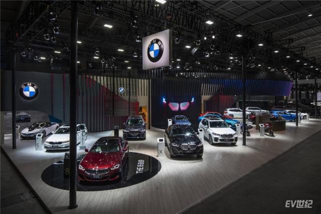 02.BMW携强势阵容亮相2020沈阳国际车展_副本.jpg